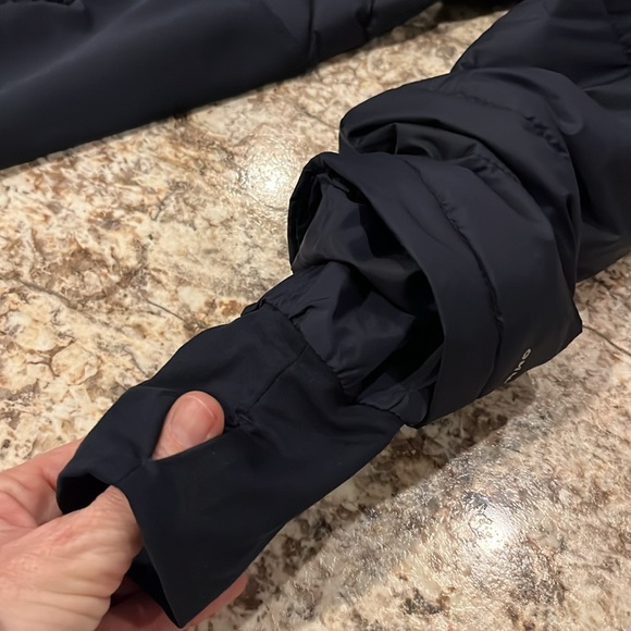 Women’s Navy Colombia Winter Coat, size M, fleece lined, almost new condition - Picture 6 of 6